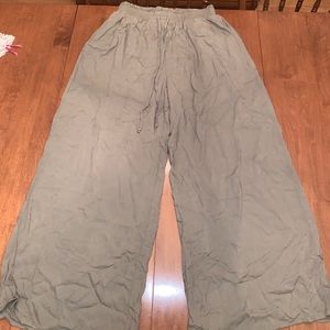 High waisted flowy pants